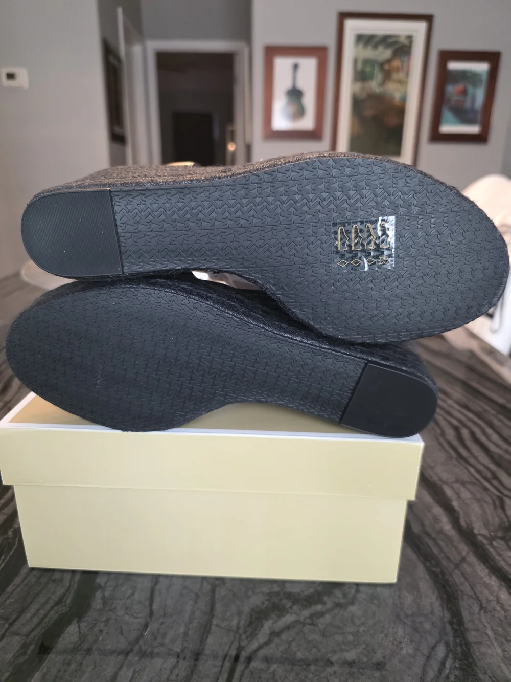 NWT Michael Kors Black Leather Zip-Front Platform Sandals